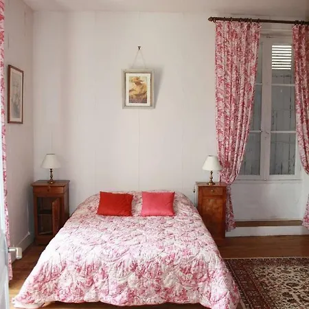 Domaine De La Borliere Nyaraló