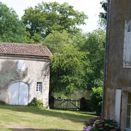 Nyaraló Domaine De La Borliere *